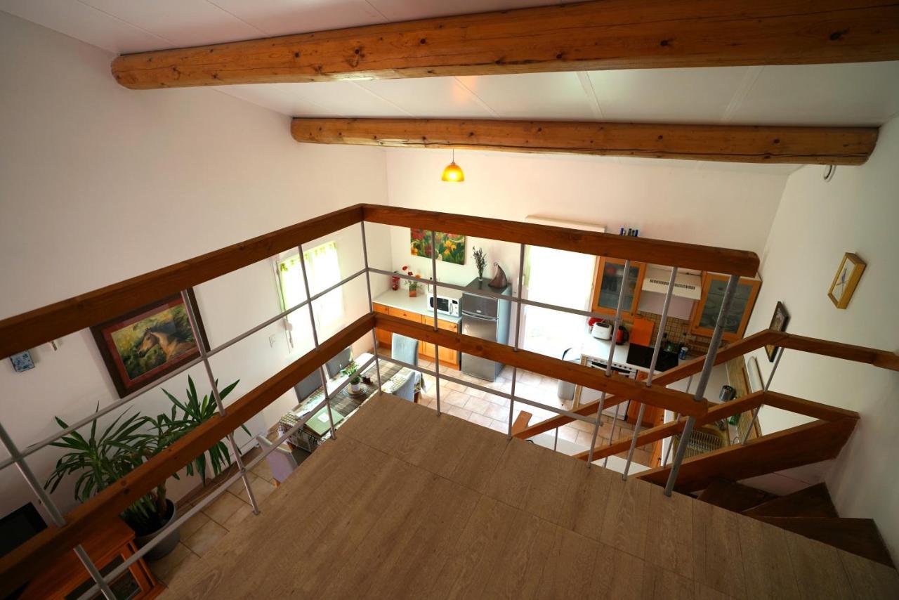 Loft Avec Mezzanine Apartment Montagnac  Ngoại thất bức ảnh