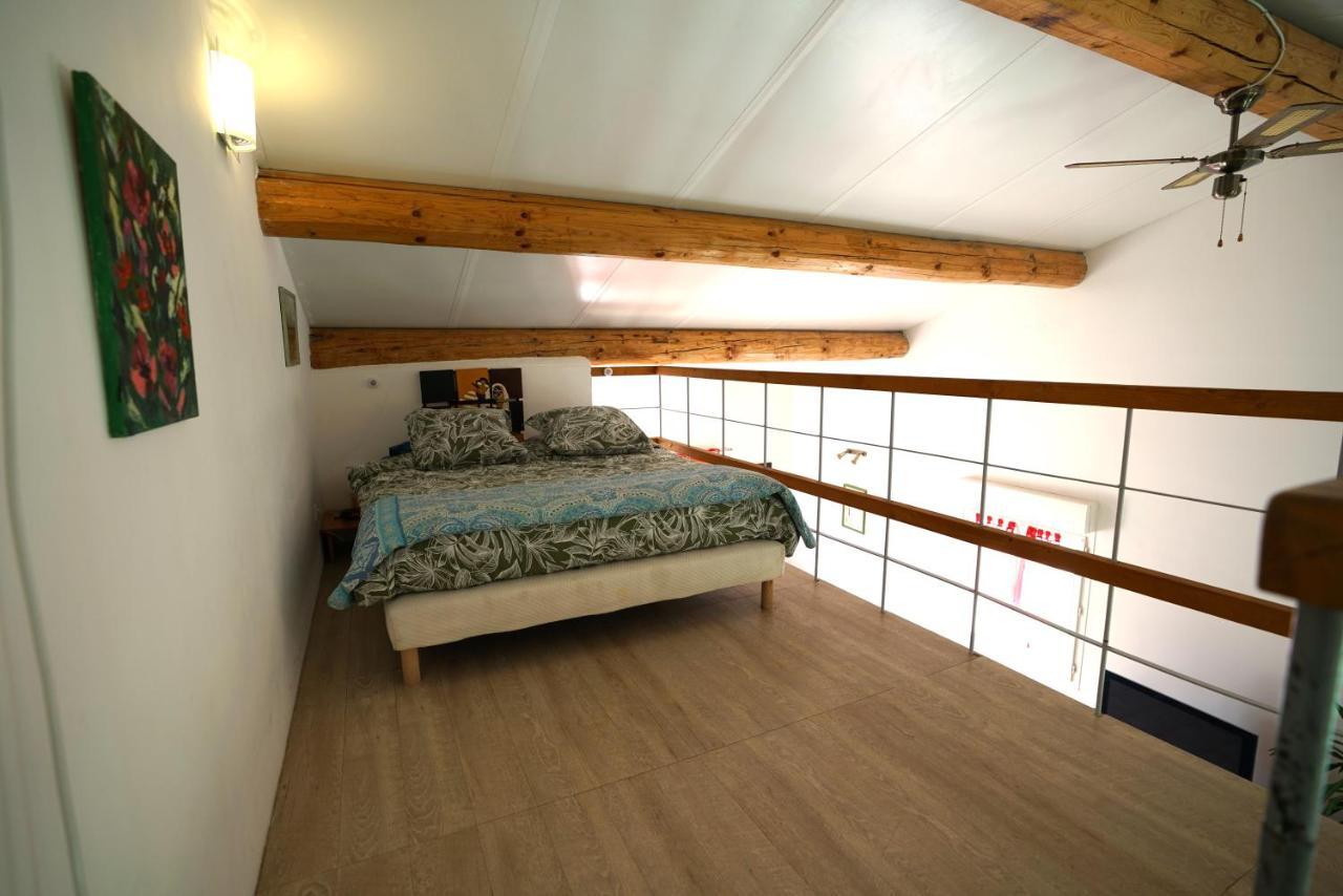 Loft Avec Mezzanine Apartment Montagnac  Ngoại thất bức ảnh